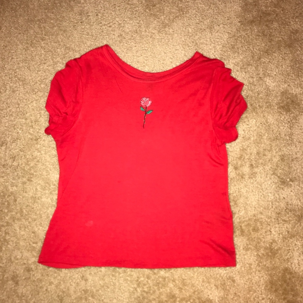 rose t-shirt